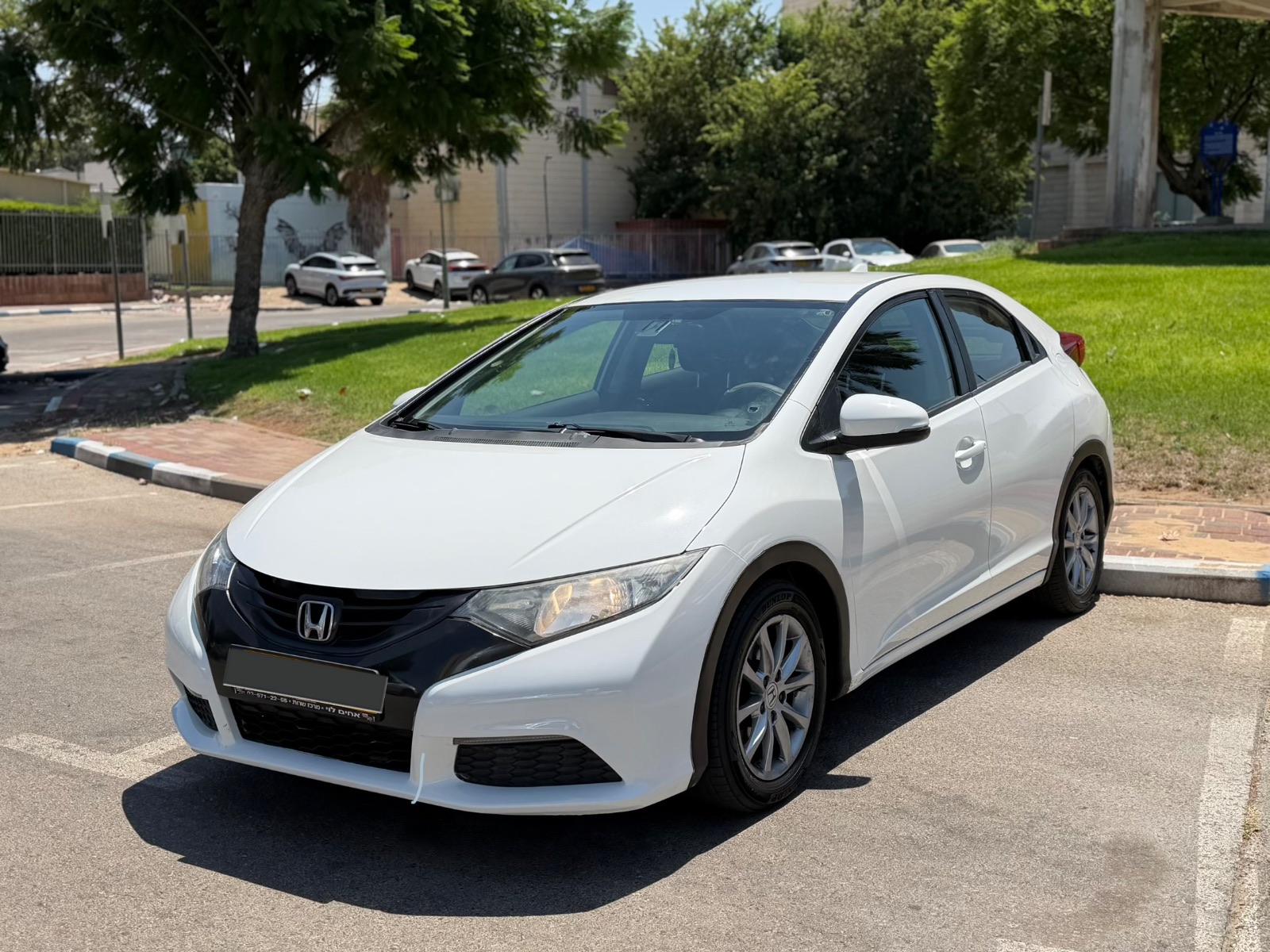 הונדה יפן — INSIGHT HYBRID — 2013 — R motors